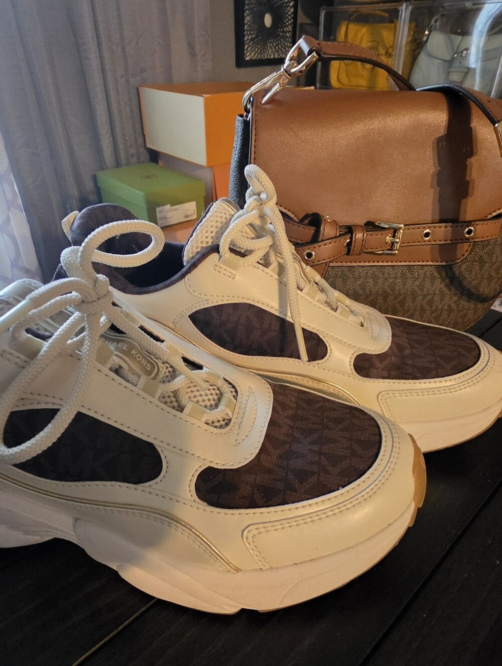 Michael Kors Sneakers Size 9 And Crossbody Bag
